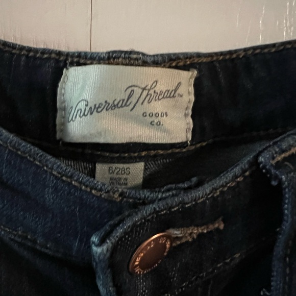 Universal Thread Slim-Straight Jeans - Picture 2 of 2